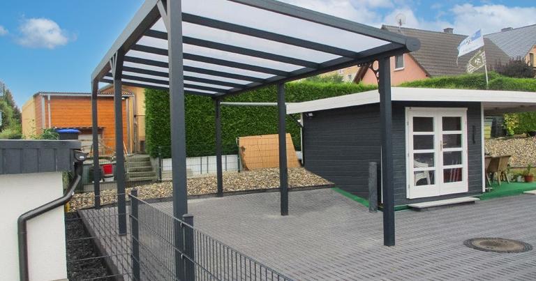 Carport